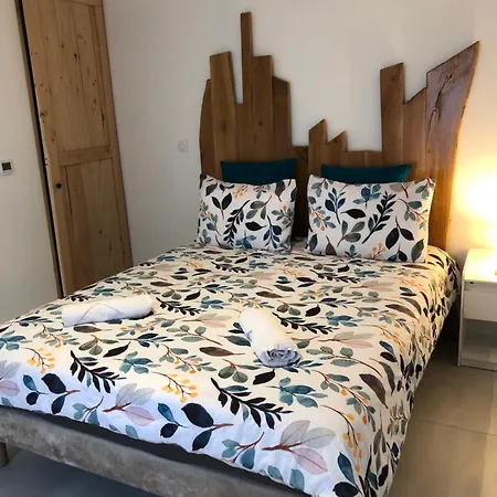 Maison بامييه